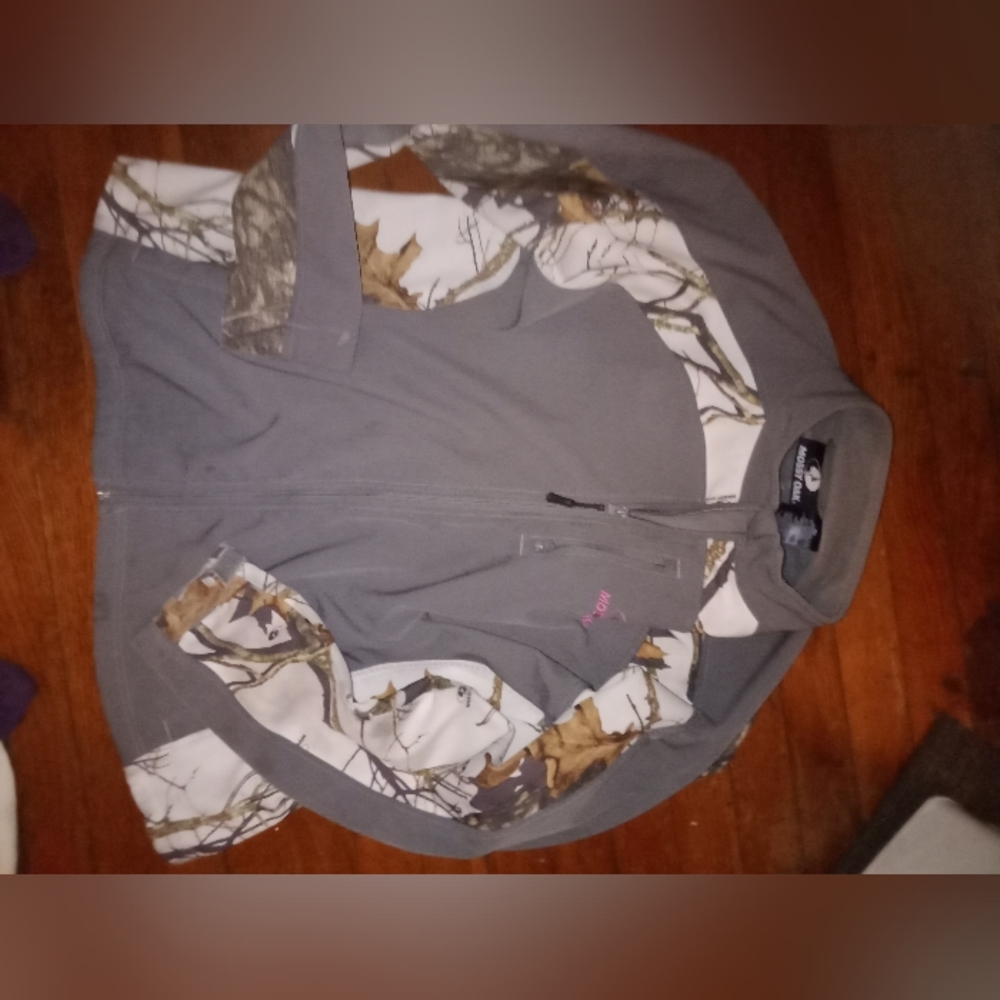 Coat - Picture 12 of 16